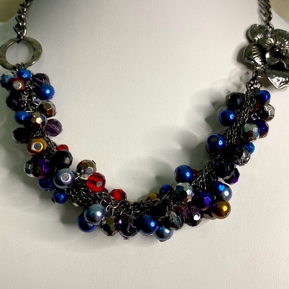 10/$10 Multicolor Beaded and chain Necklace
